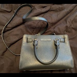Black Michael Kors Crossbody